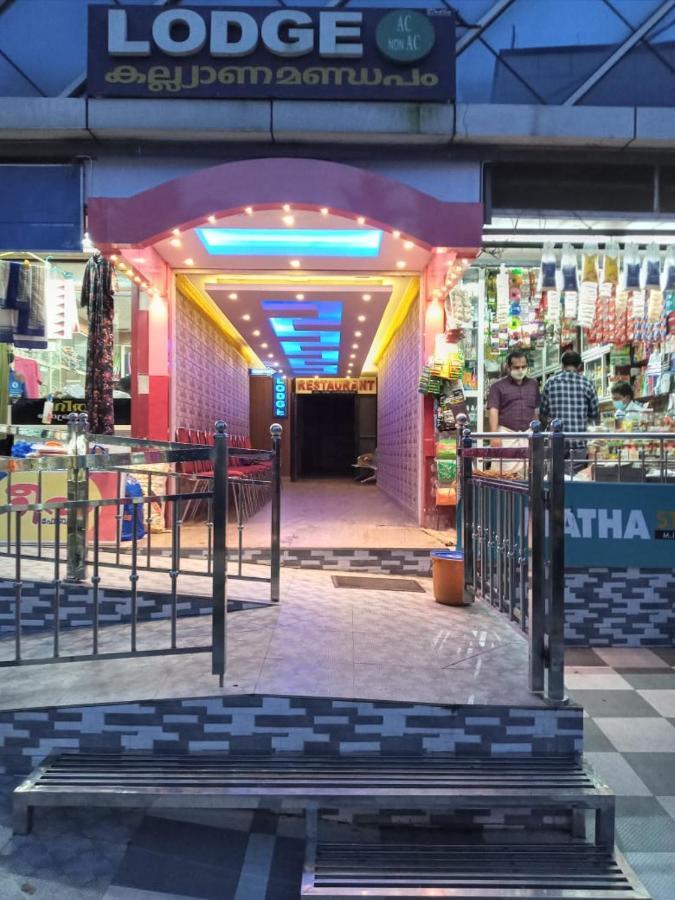 Avanti Inn Guruvāyūr 外观 照片