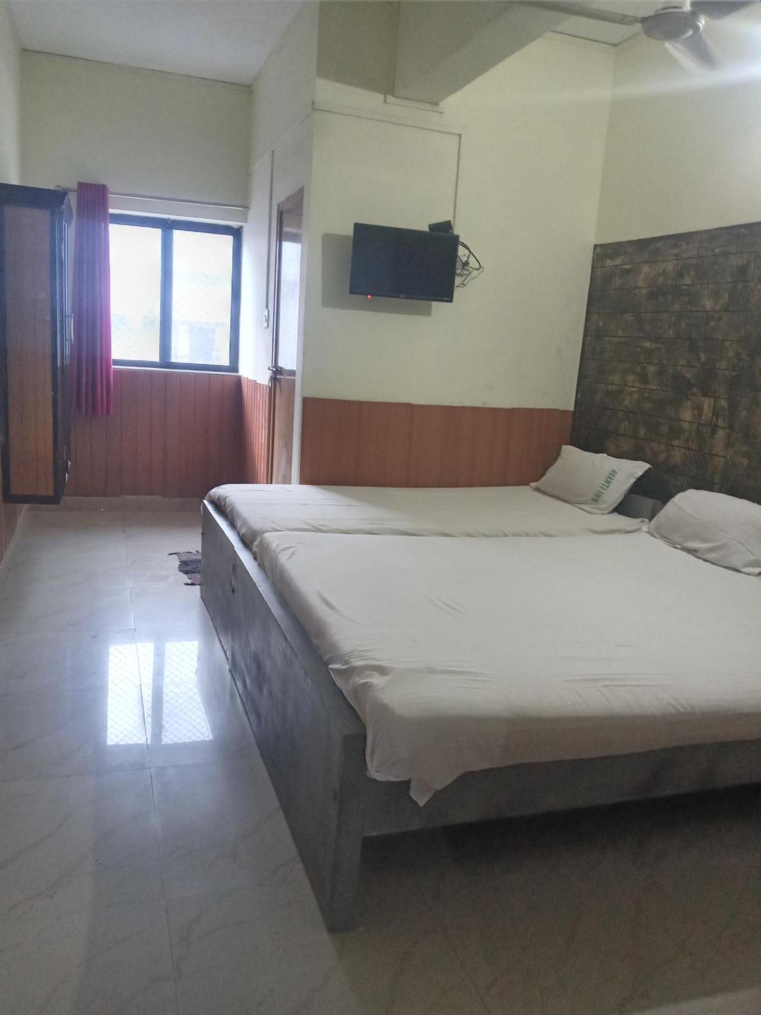 Avanti Inn Guruvāyūr 外观 照片