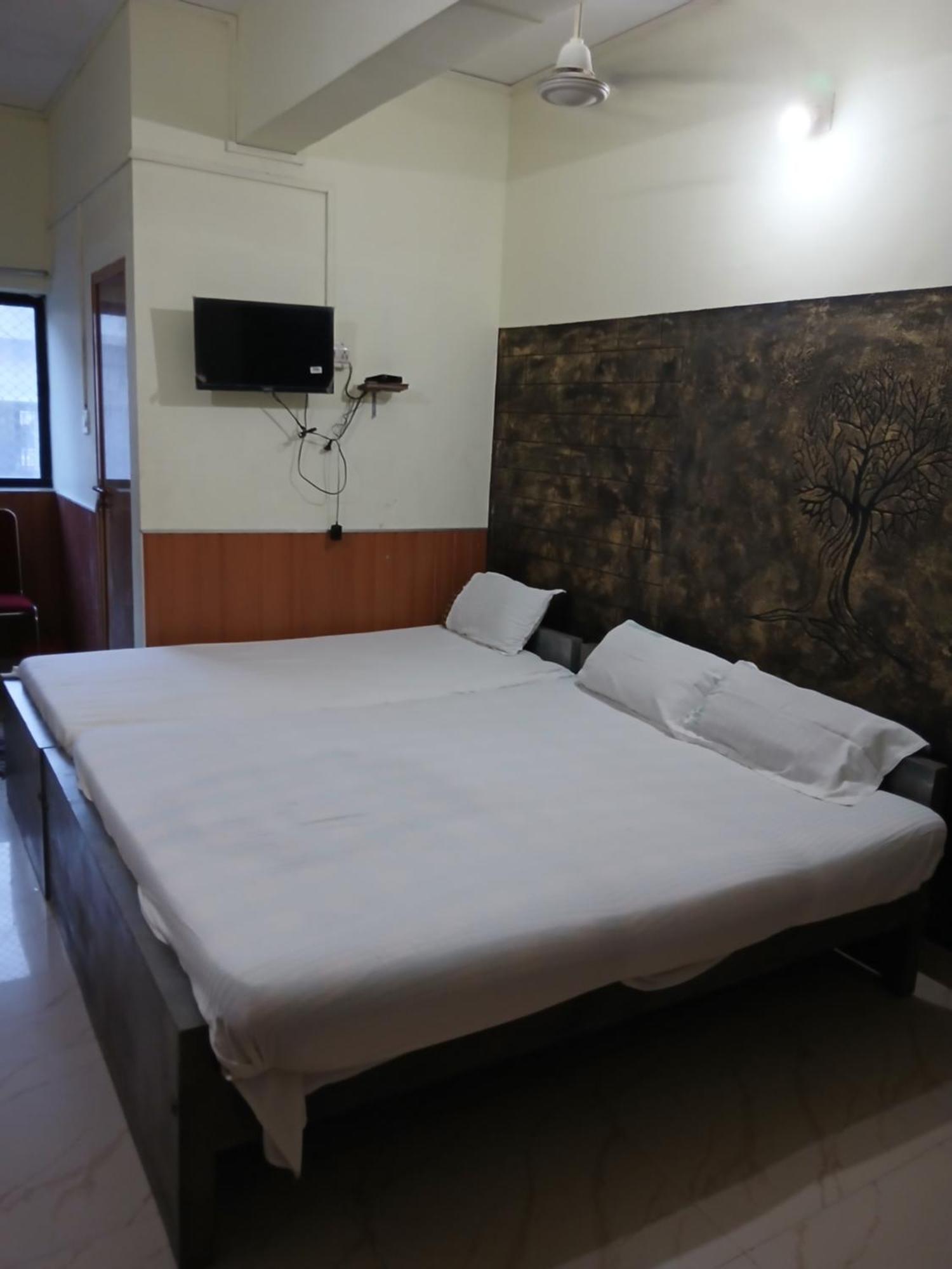 Avanti Inn Guruvāyūr 外观 照片